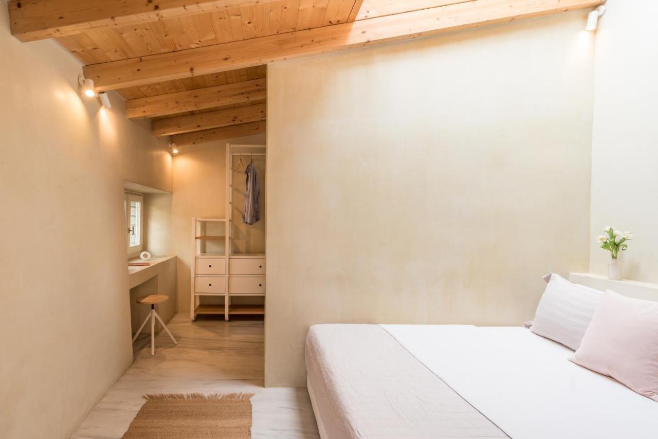 Anafiotika Hideaway Acropolis By Cycladica * Atenas
